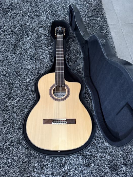 guitarra classica córdoba GK studio
