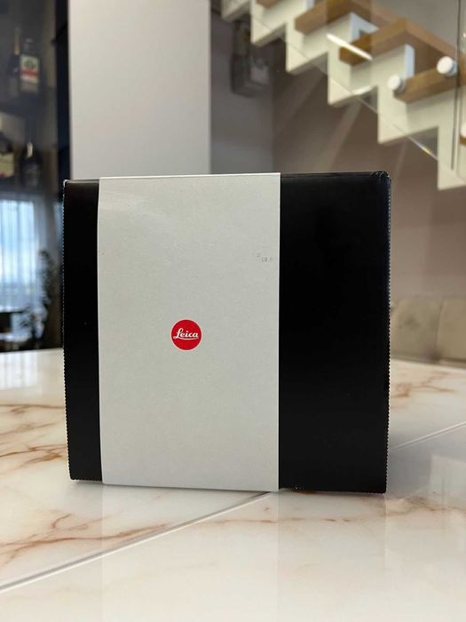 Камера Leica D-Lux 8