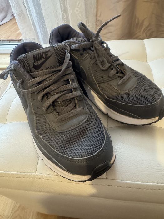 Кросівки NIKE AIR MAX 90 легендарні