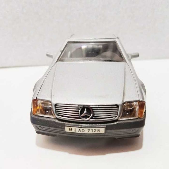 Majorette Mercedes 500 SL cinzento Made in Portugal escala 1:24