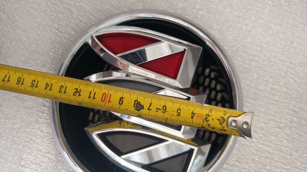 Значок емблема  на buick envision