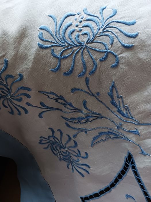 Toalha de mesa Antiquíssima em linho