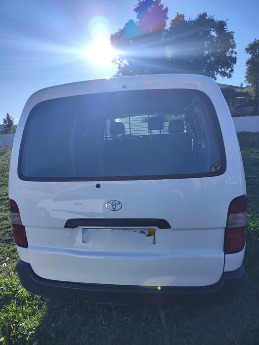 Toyota Hiace 3 lugares