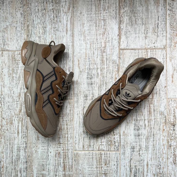 Adidas Ozweego Khaki & Brown