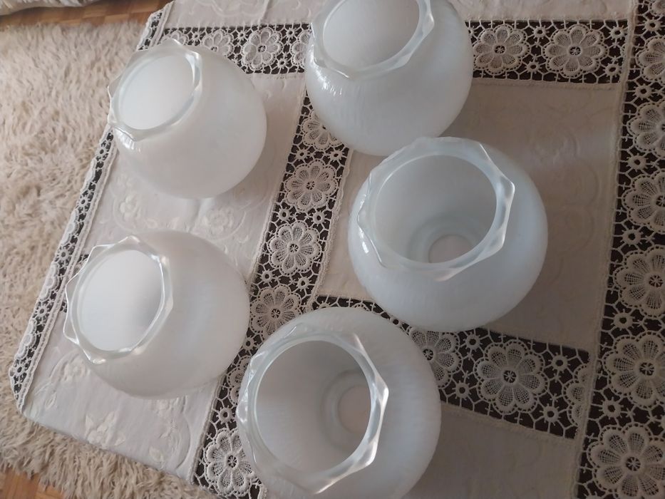 Klosze białe mleczne 5 szt.sxklo