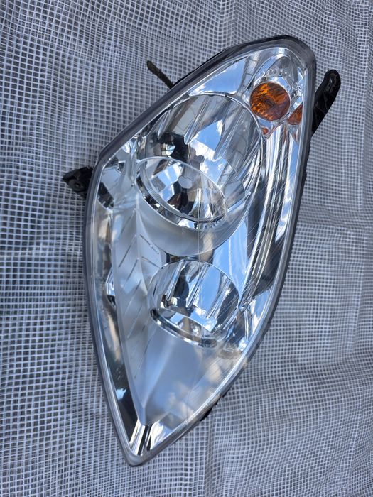 Opel Zafira b Lift 08-15 reflektor lampa Europa  wysyłka OLX