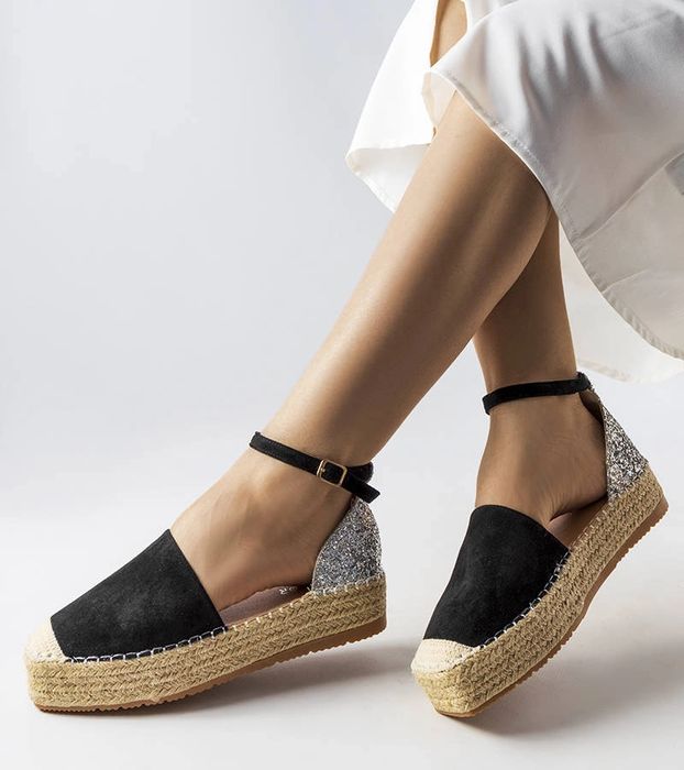 Czarne espadryle z brokatową wstawką Myasia