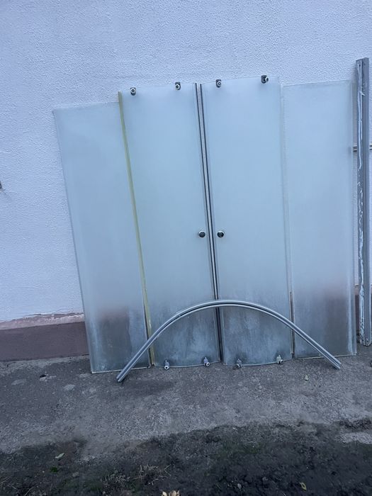 Двери для душевой кабины