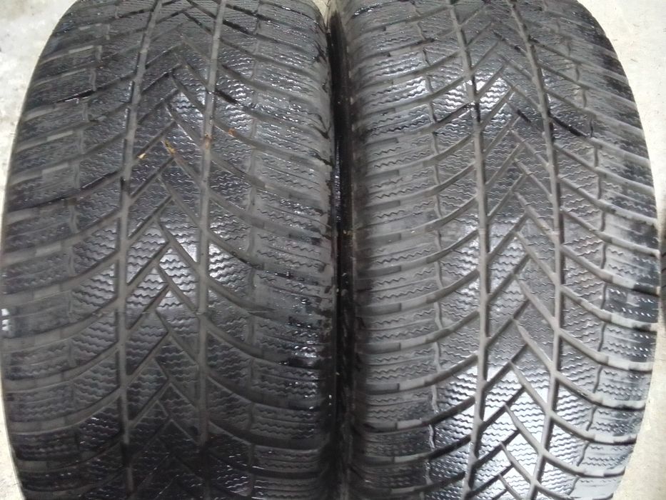 Cena za 2 Opony zimowe 245/45r18 BRIDGESTONE 2023r