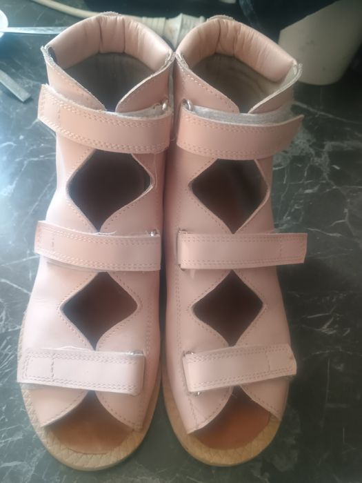 Босоножки детские ортопедические