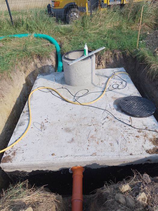 Prace ziemne,Uslugi minikoparką