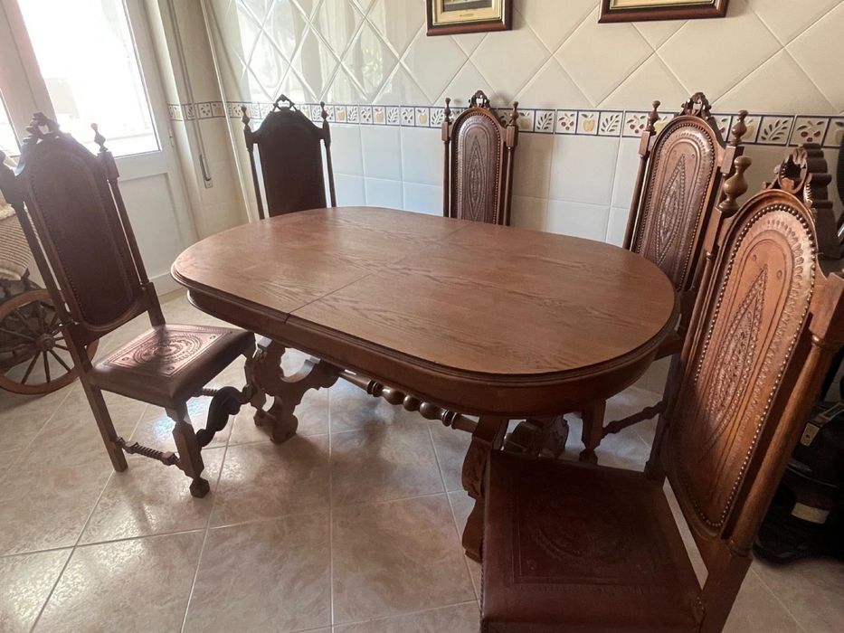 Conjunto Mesa Classica + Cadeirões Anos 80