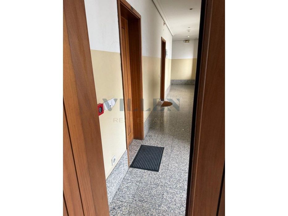 Escritório no Centro de Santo Tirso com 313,4 m² e Potencial para T...