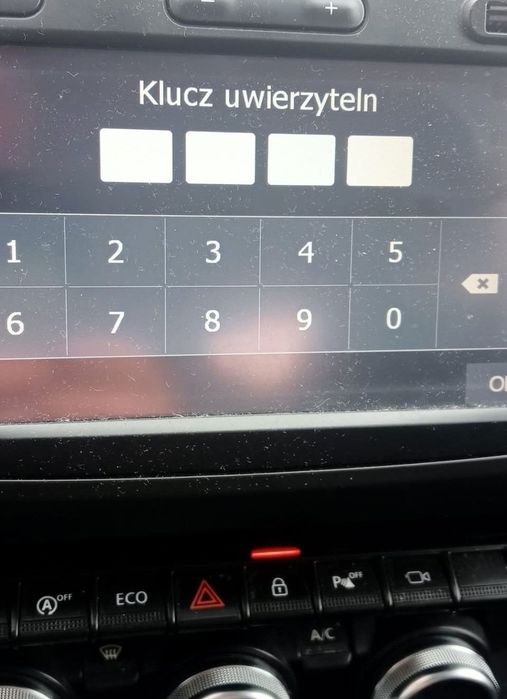 Renault Dacia kod do radia z numeru VIN zdalnie