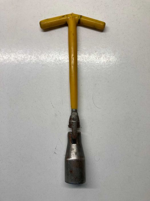 Chave de Velas Antiga