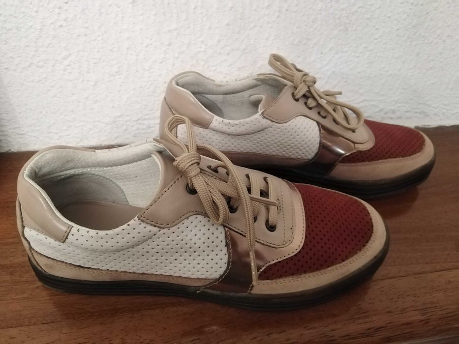 Ténis marca aerosoles