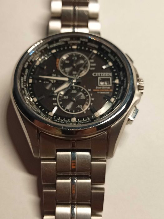 Citizen AT8130-56E H800 Eco-Drive Radio Controlled Titanium + pudełko
