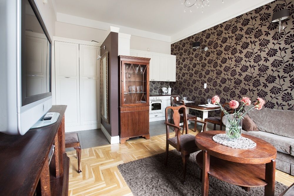 Stylowy apartament :: Centrum :: ul. Zegadłowicza :: do 7 osób