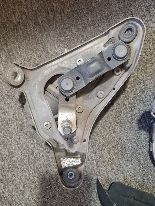 Моторчики двірників Peugeot 508 Пежо