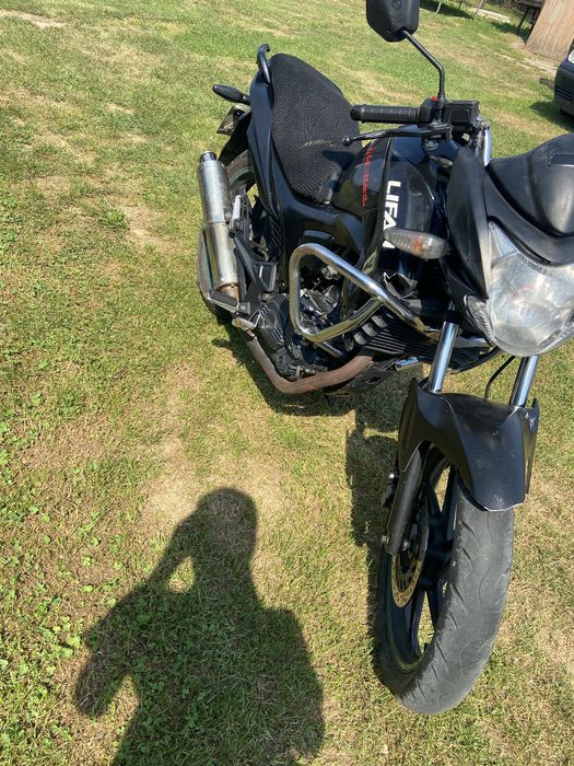 Продам ліфан кп 200
