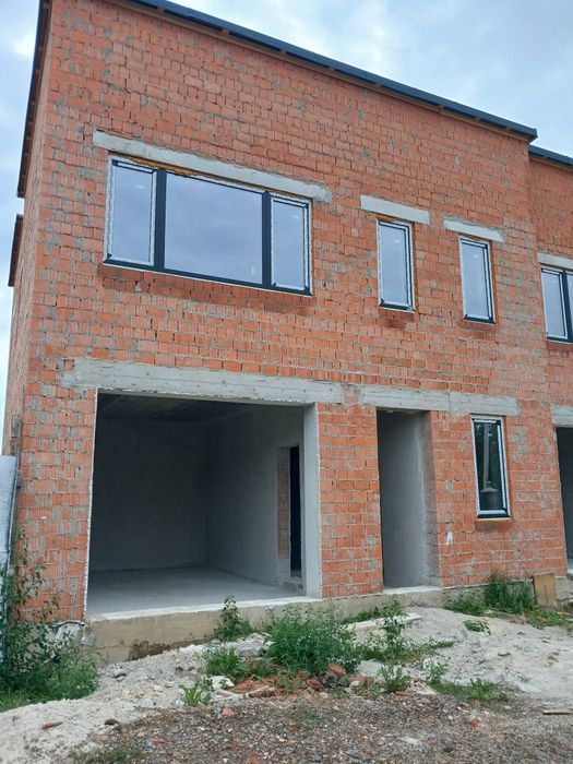 Таунхаус с.Вовчинець,Вовчинці