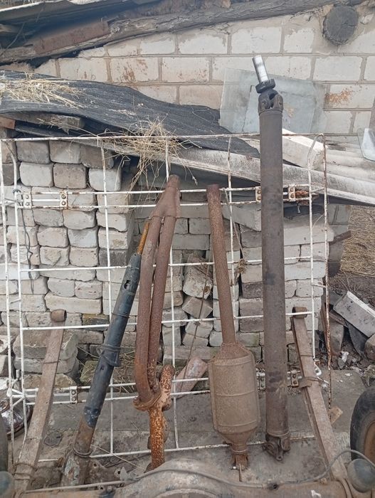 Продам запчасті Москвич