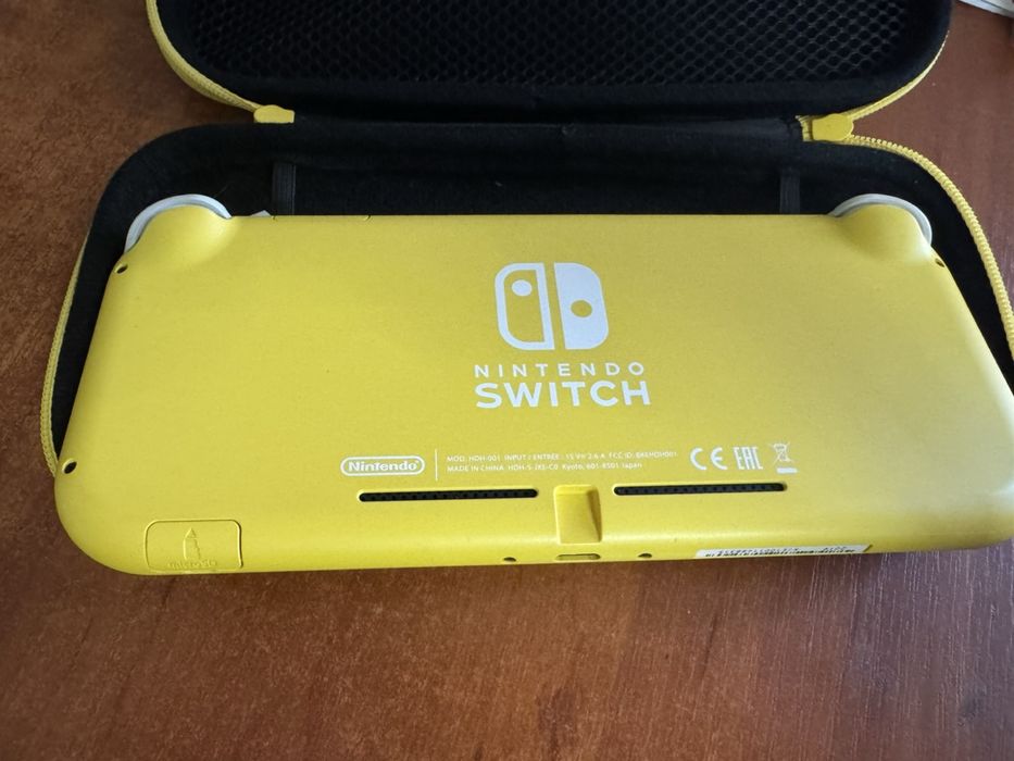 Nintendo Switch Lite