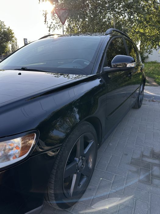 Volvo v50 1.6hdi 2010рік