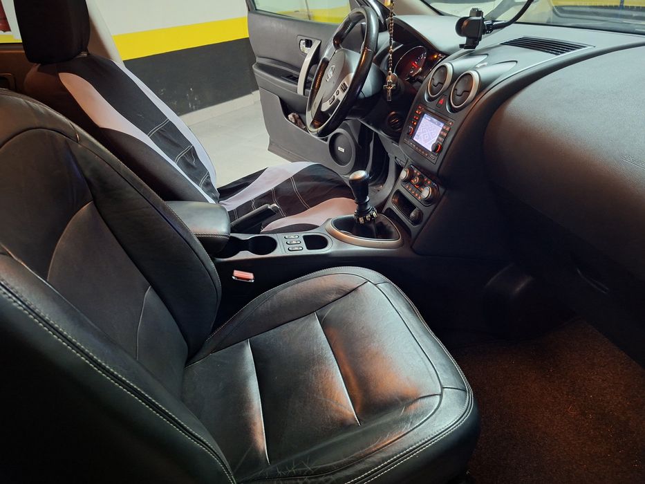 Nissan qashqai TEKNA PREMIUM 1.5 DCI 2010