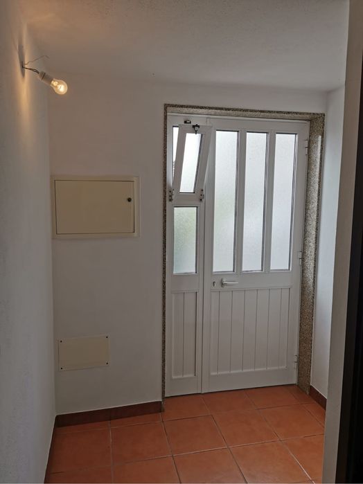 Apartamento T2 para Arrendamento em Real, Vila Meã – Amarante