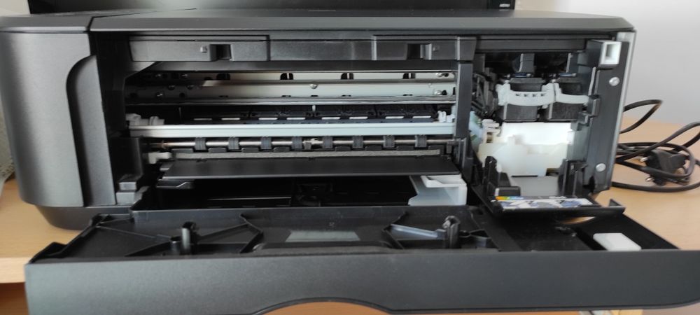 Impressora Canon pixma MG2250 para peças