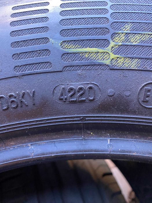 Opony CONTINENTAL Letnie 215/55R17