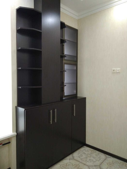 Центр Києва, метро Хрещатик, Лютеранська 3