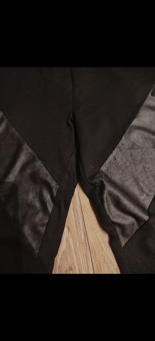 Legginsy getry z wstawkami z eko skóry