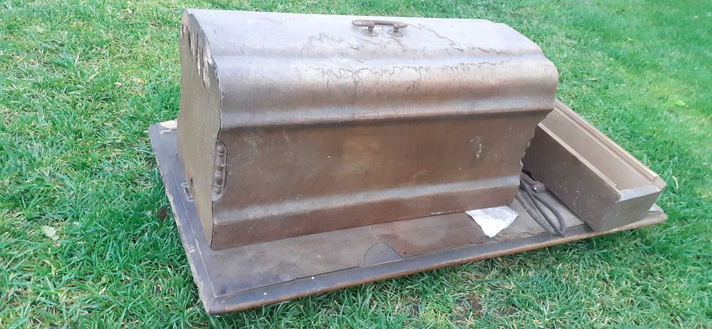 Góricke,maszyna do szycia, pokrywa, retro, PRL, vinted,rekwizyt.