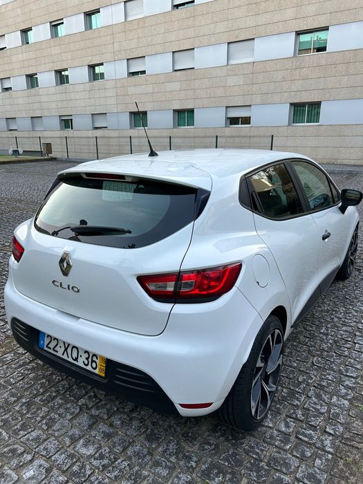 Renault Clio 2019 Diesel 7250€ so este fim de semana