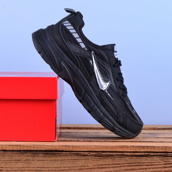 (2268) Кросівки Nike Initiator чорні з білим лого (37-41) найк