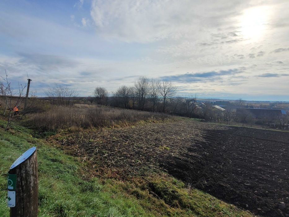 Землельна ділянка С/Г. Центр Колодіївки. 5 км до Івано-Франківська