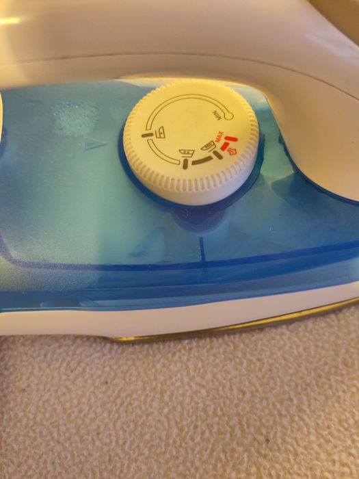 Ferro de engomar Kompernass 1400 W