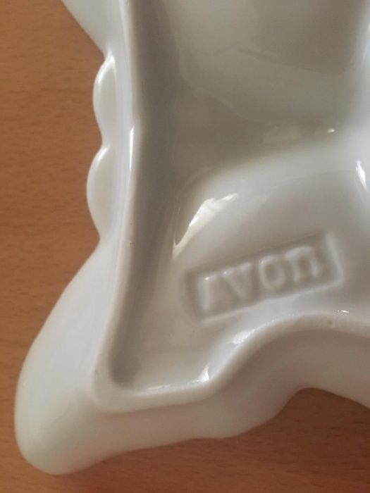 Conjunto AVON de Saboneteira e Sabonetes Borboleta- NOVO