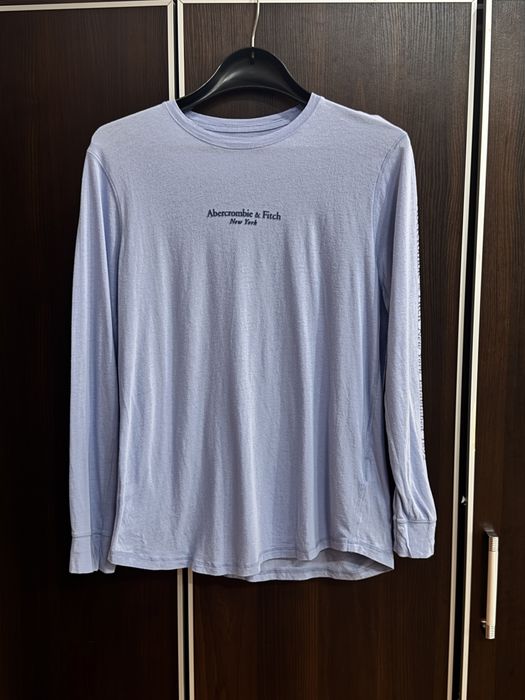 koszulka damska z długim rękawem firmy Abercrombie&Fitch