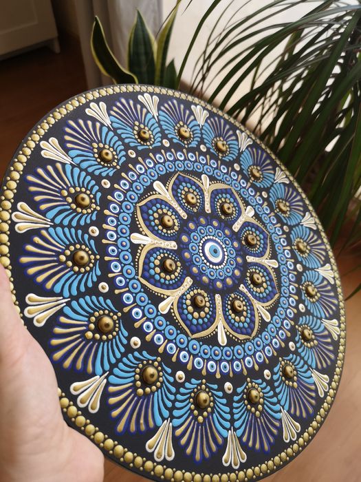 Disponível Portes Incluídos Mandala 30 cms Pintada à Mão