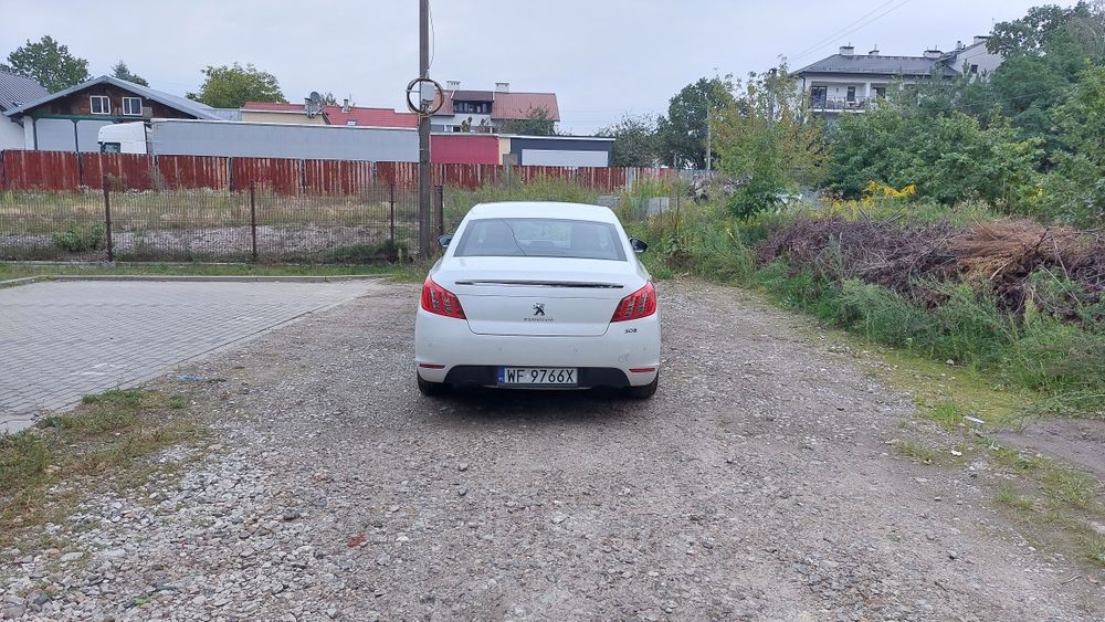 Peugeot 508 1.6 benzyna 156 KM  z 2013 roku.