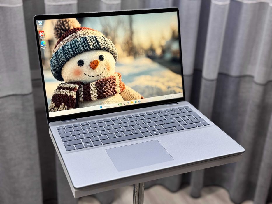 Ноутбук Dell Inspiron 16 5645 | Ryzen 5 8540U | Ram-16 SSD-512 | IPS