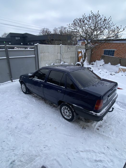 Opel kadett Е.