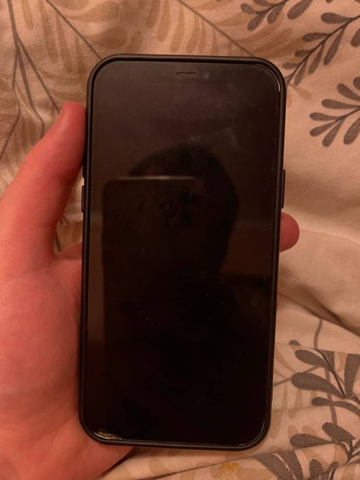 IPhone 12 128 (100%акб)