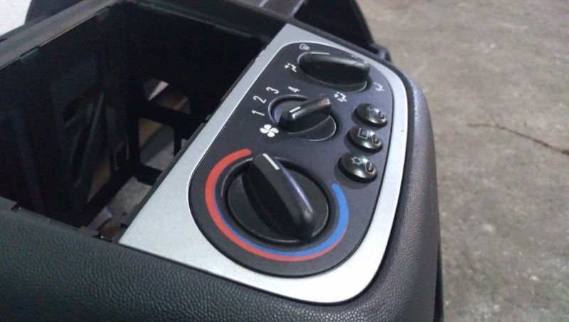 Comando Da Sofagem  Opel Corsa C (X01)