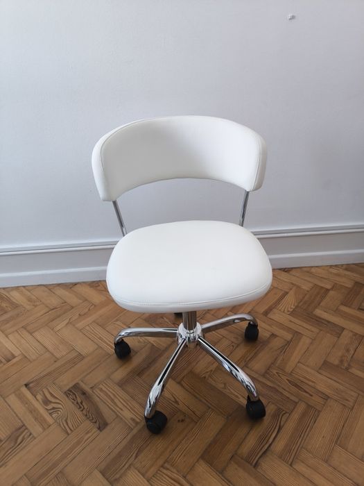 Cadeira escritório pele sintética