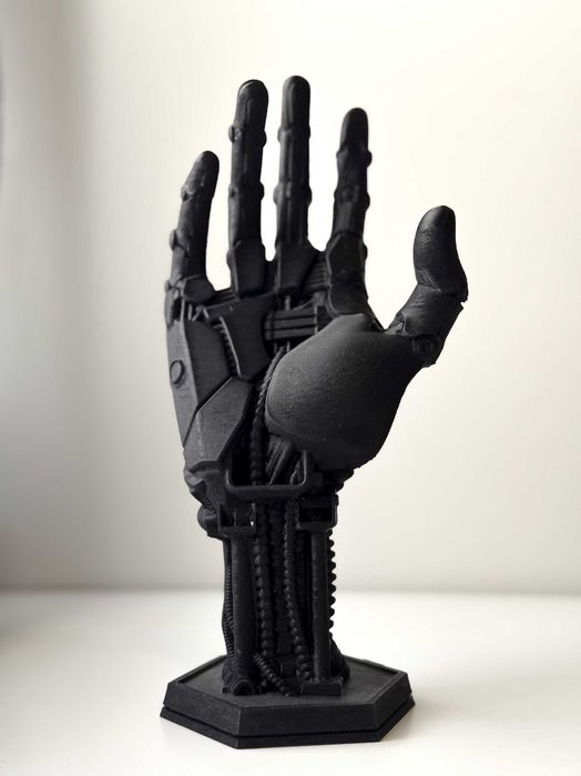 Suporte Gamer em Forma de Mão Robótica