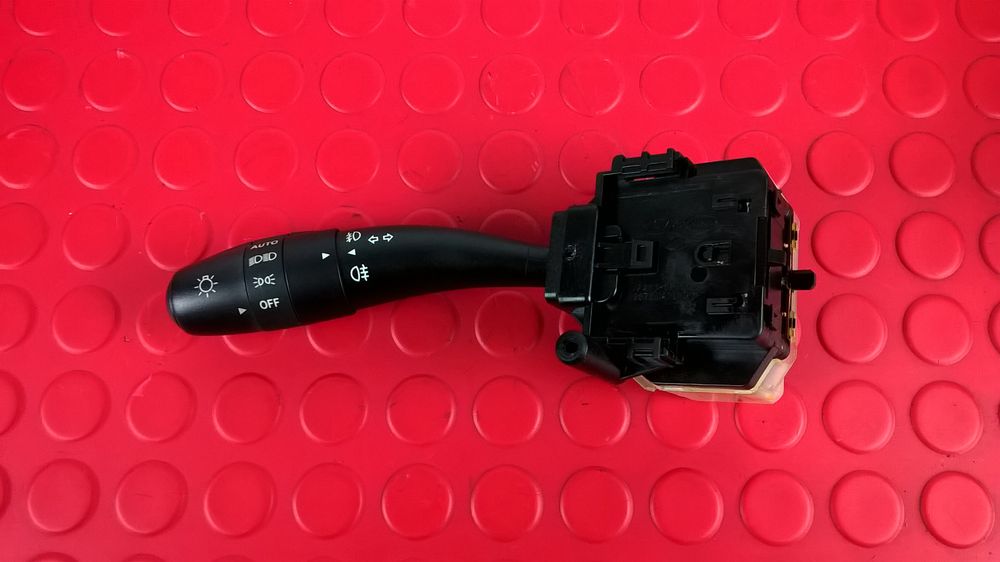 Comutador de Luzes - HYUNDAI AVANTE (FD), i30 (FD)